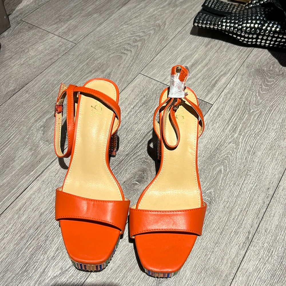 New never worn orange heels